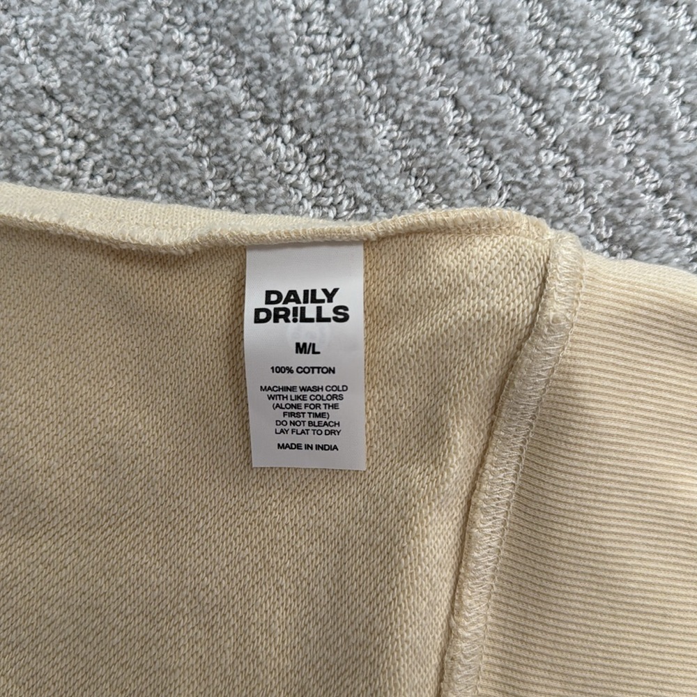 Daily Drills Cropped Sleeve Crew - Sand - Picture 7 of 7